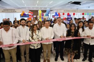 Feria del empleo abre puertas a más de 400 mujeres en Yucatán