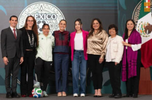 Presidenta presenta concurso Representa a México en la inauguración del Mundial para obsequiar el boleto 00001 a una joven de 16 a 25 años